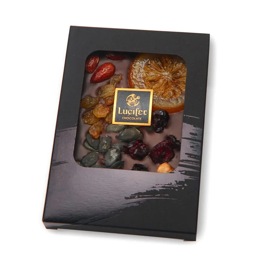 Premium čokolada z mešanim posipom 90 g Premium čokolada z mešanim posipom 90 g