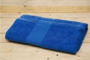 Brisača 100 % bombaž 360 g/m2 dim. 50 x 100 cm