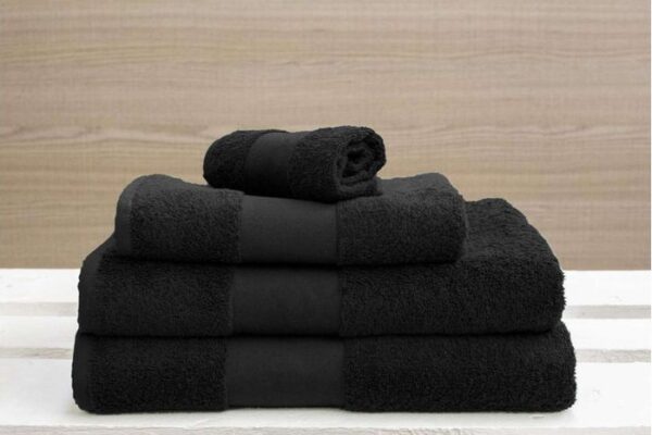 Brisača 100 % bombaž 450 g/m2 dim. 70 x 140 cm