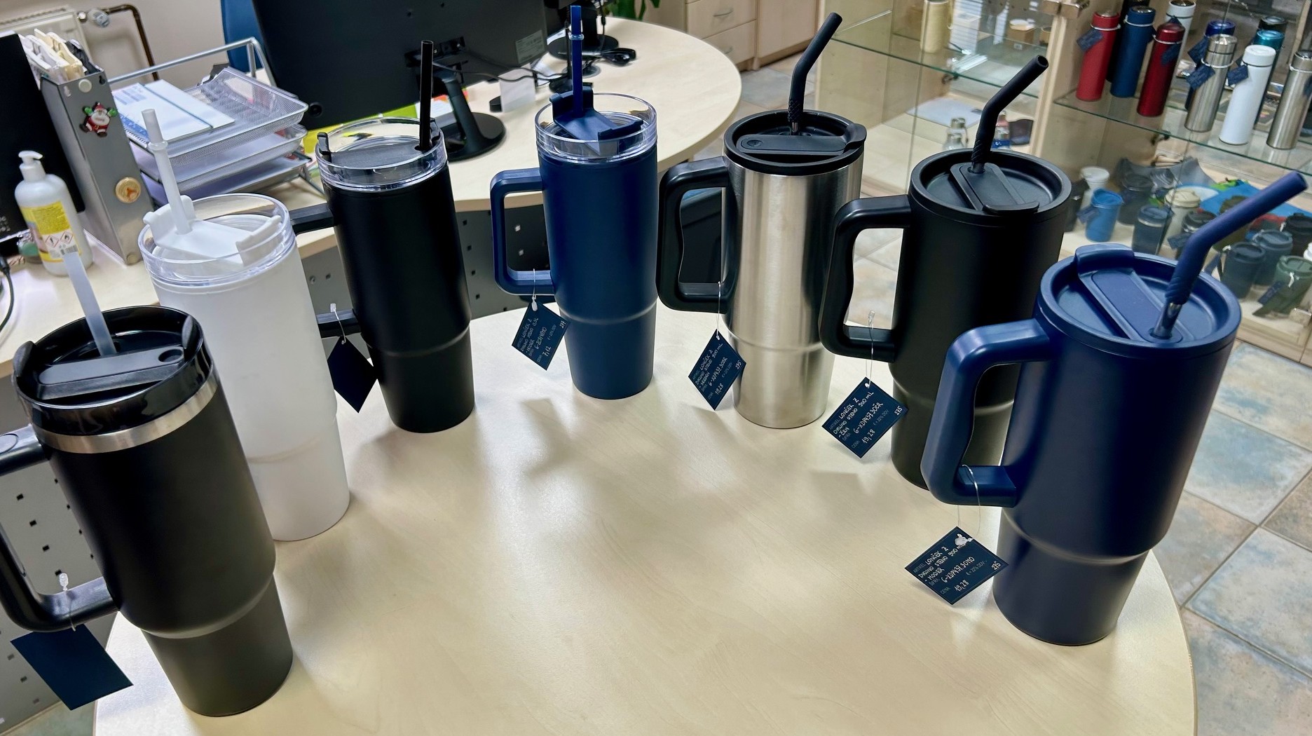 Paket - tumbler lončki - 7 kosov Paket - tumbler lončki - 7 kosov