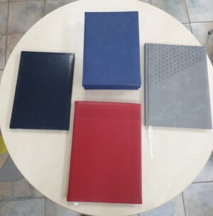 Paket - Dnevniki, Poslovniki - 7 kosov Paket - Dnevniki, Poslovniki - 7 kosov