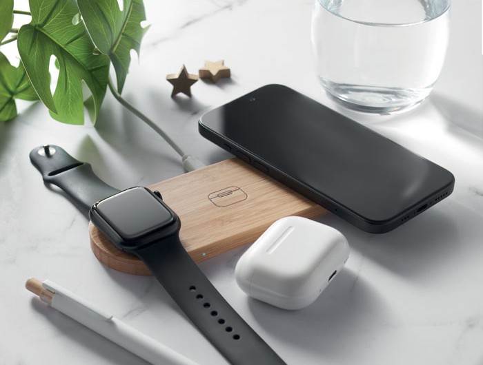 Namizna polnilna postaja 3v1 Recpad Namizna polnilna postaja 3v1 Recpad