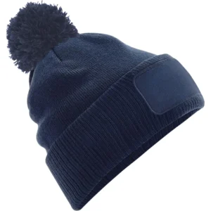 Kapa pletena z zavihkom in cofom