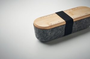 Peresnica iz filca z bambusovim pokrovom